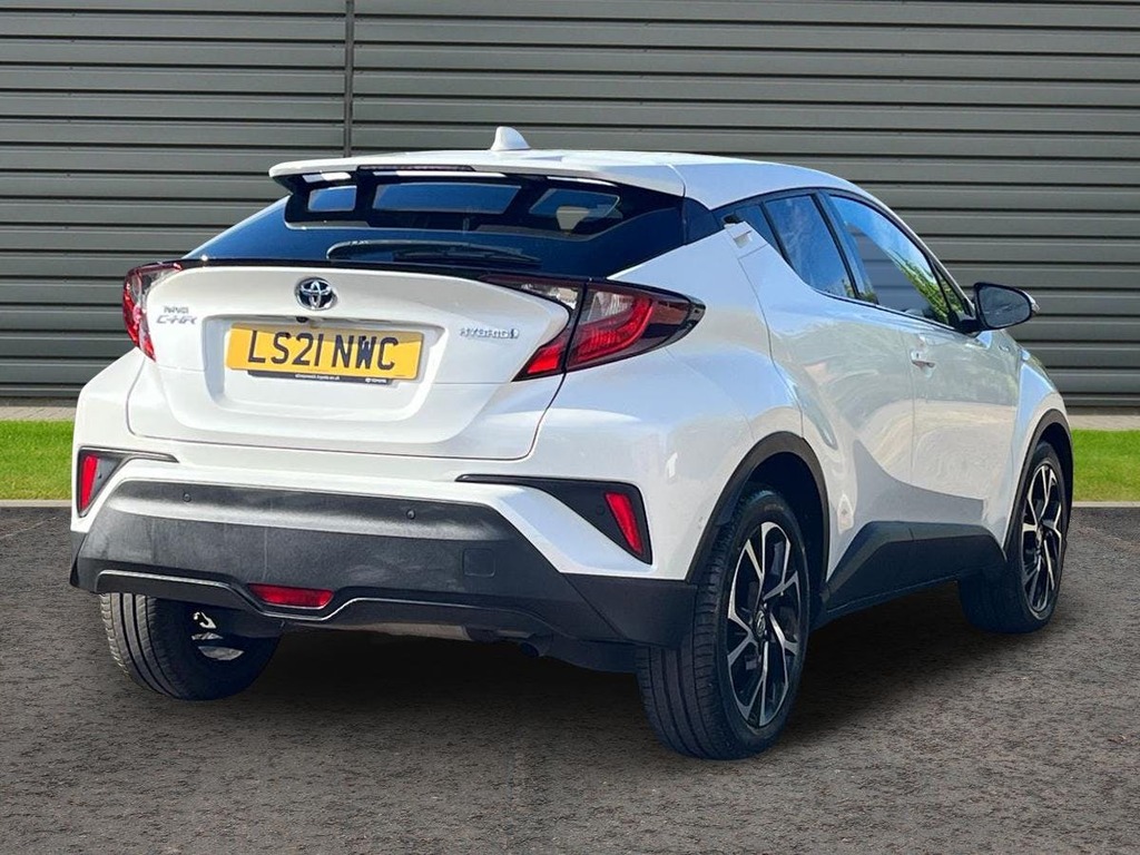 Toyota C-Hr 1.8 Vvt-h Design Suv Hybrid Cvt White #3
