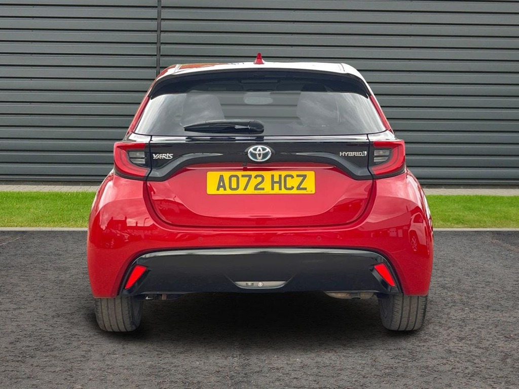 Toyota Yaris 1.5 Vvt-h Excel Hatchback Hybrid E Cvt AO72HCZ Black #4