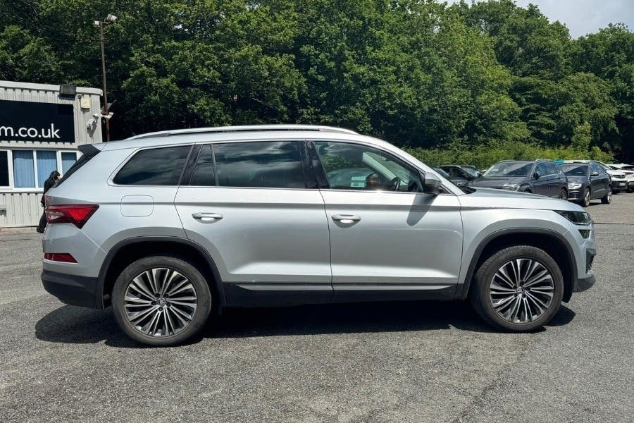 Skoda Kodiaq 1.5 Tsi Act Se L Executive Suv Dsg KS72OLP Silver #3
