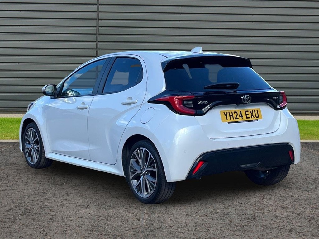 Toyota Yaris 1.5 Vvt-h Excel Hatchback Hybrid E Cvt YH24EXU White #5