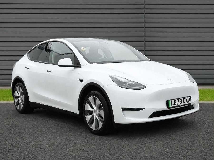 Tesla Model Y 0.0 LB73DXA White