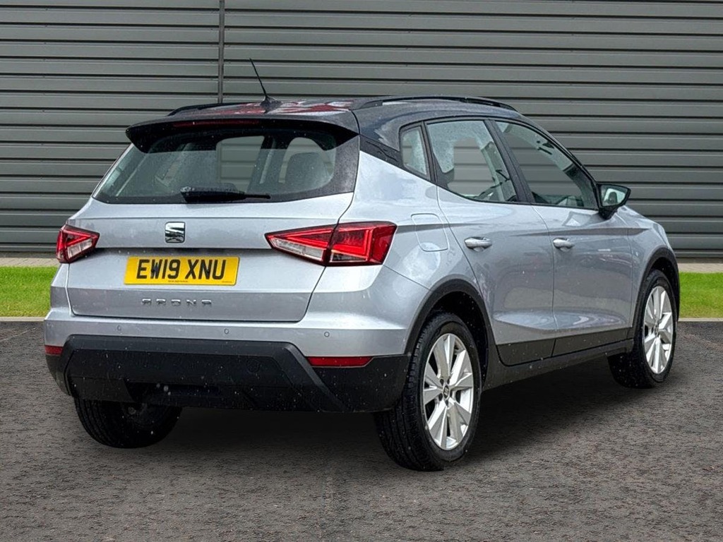 Seat Arona 1.0 Tsi Se Technology Suv Silver #3