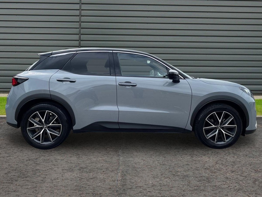 Lexus LBX 1.5 Vvt Ie Takumi Suv Hybrid E Cvt Black #2