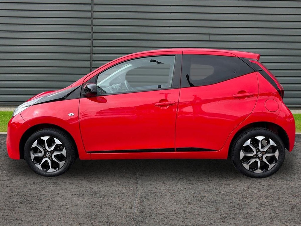 Toyota Aygo 1.0 Vvt I X Trend Hatchback Red #6