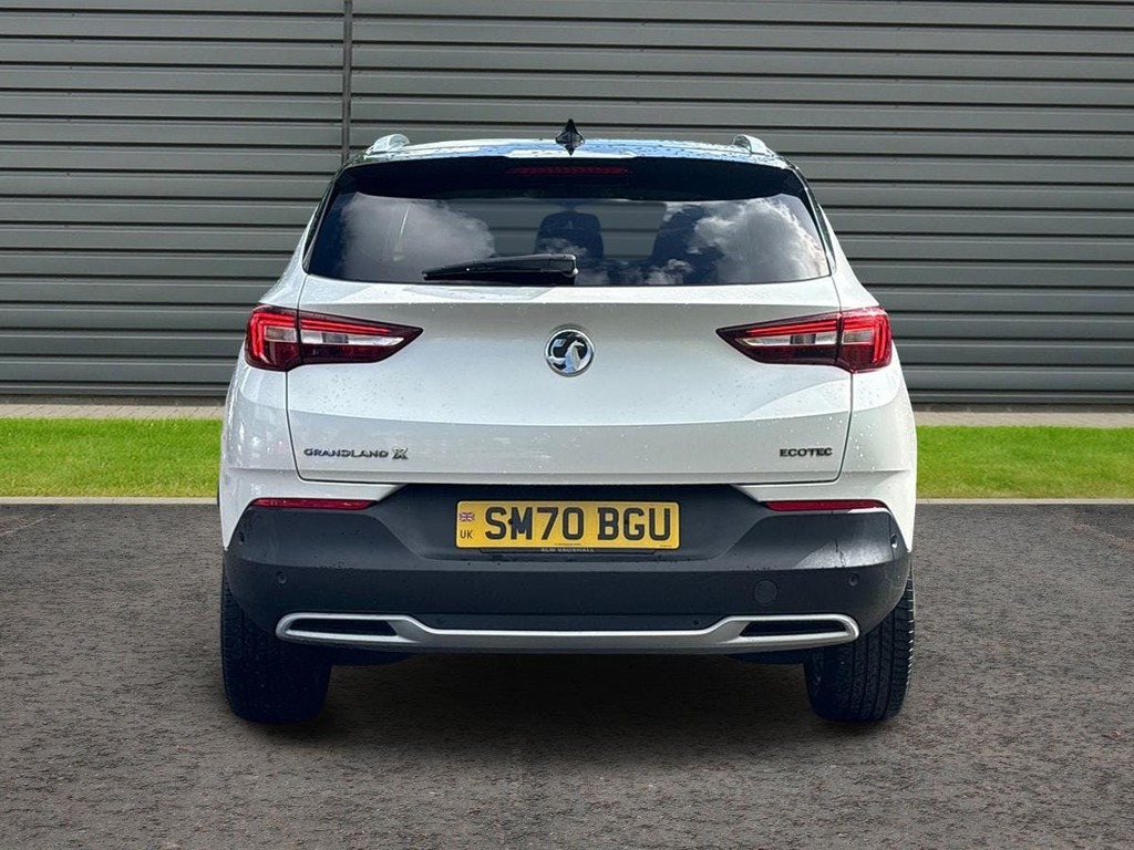 Vauxhall Grandland X 1.2 Turbo Sri Nav Suv SM70BGU White #4