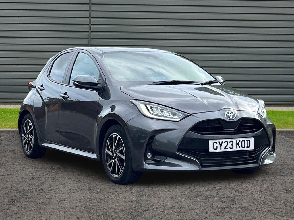 Toyota Yaris 1.5 Vvt-h Design Hatchback Hybrid E Cvt Grey