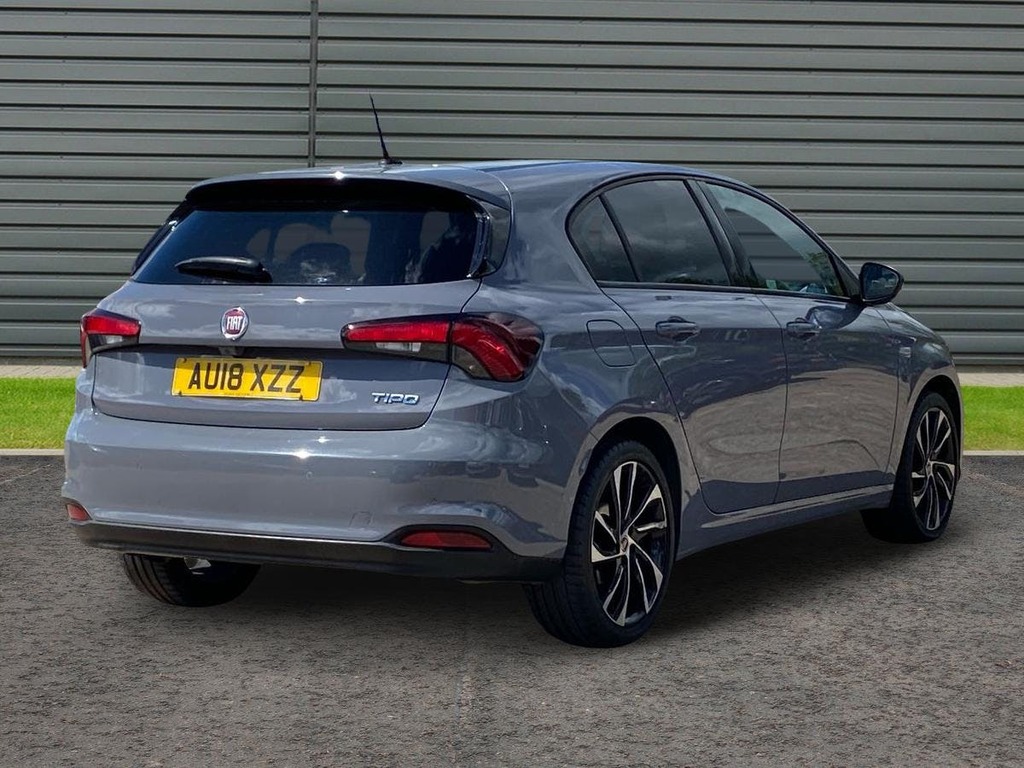 Fiat Tipo 1.4 T Jet S Design Hatchback Blue #3