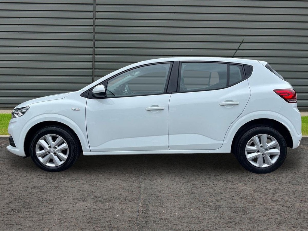Dacia Sandero 1.0 Tce Comfort Hatchback GV22HYU White #6
