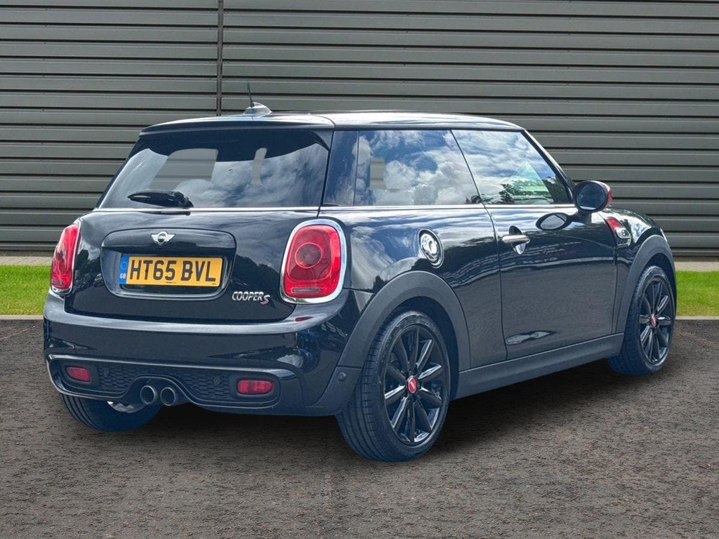 Mini Hatch 2.0 Cooper S Hatchback Black #3