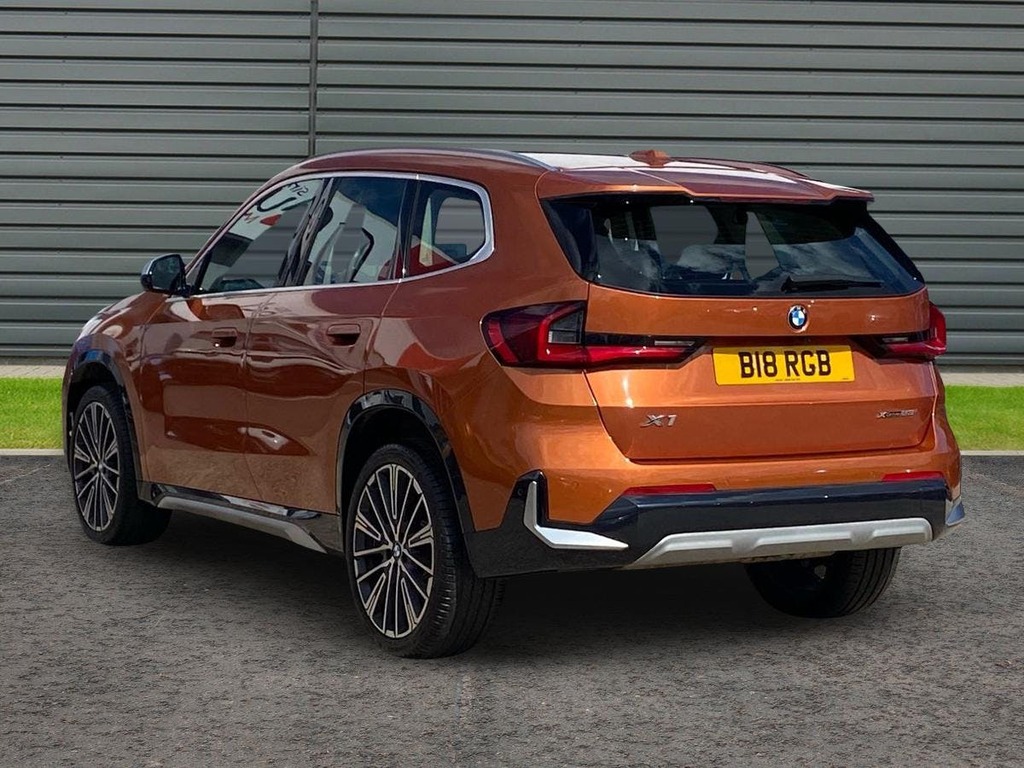 BMW X1 2.0 23I Mht Xline YF72CTV Orange #5