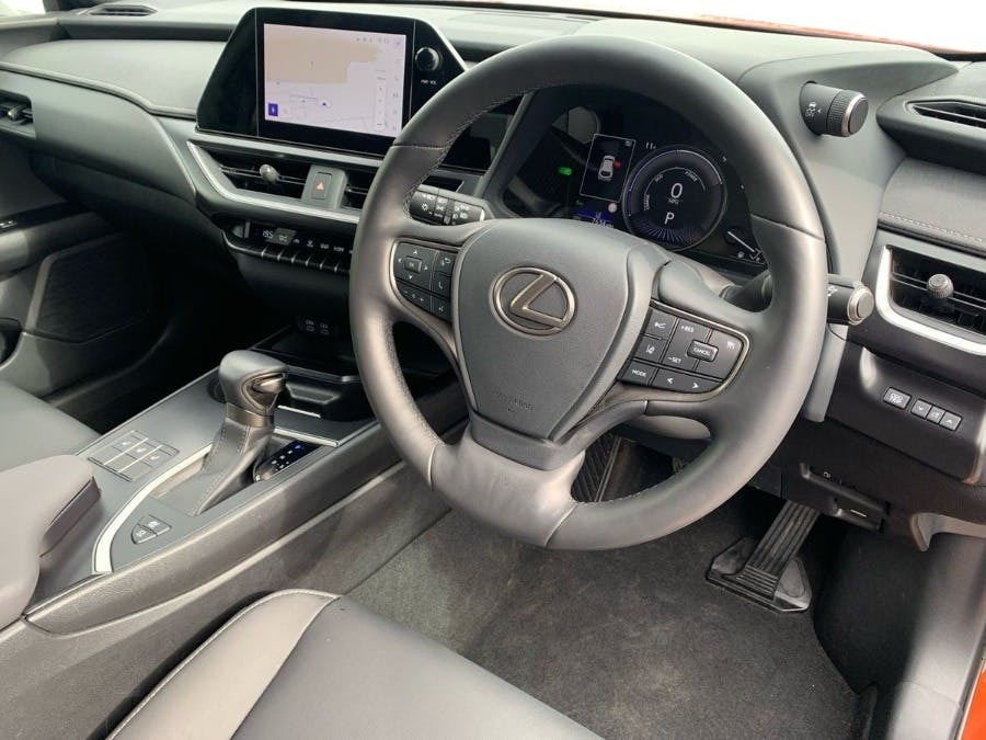 Lexus UX 2.0 250H F Sport Design Suv Hybrid E-cv White #9