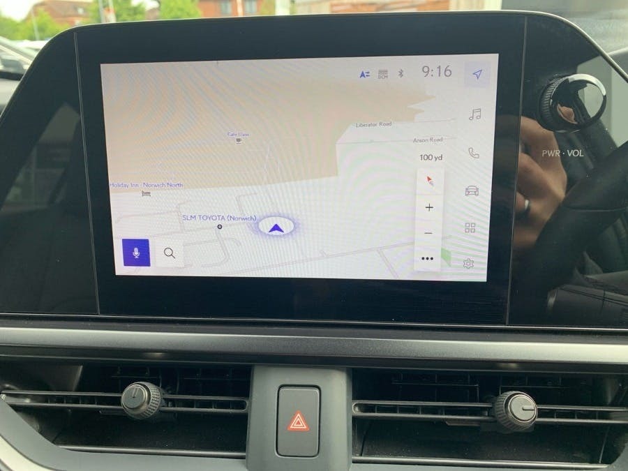 Lexus UX 2.0 250H F Sport Design Suv Hybrid E-cv White #17