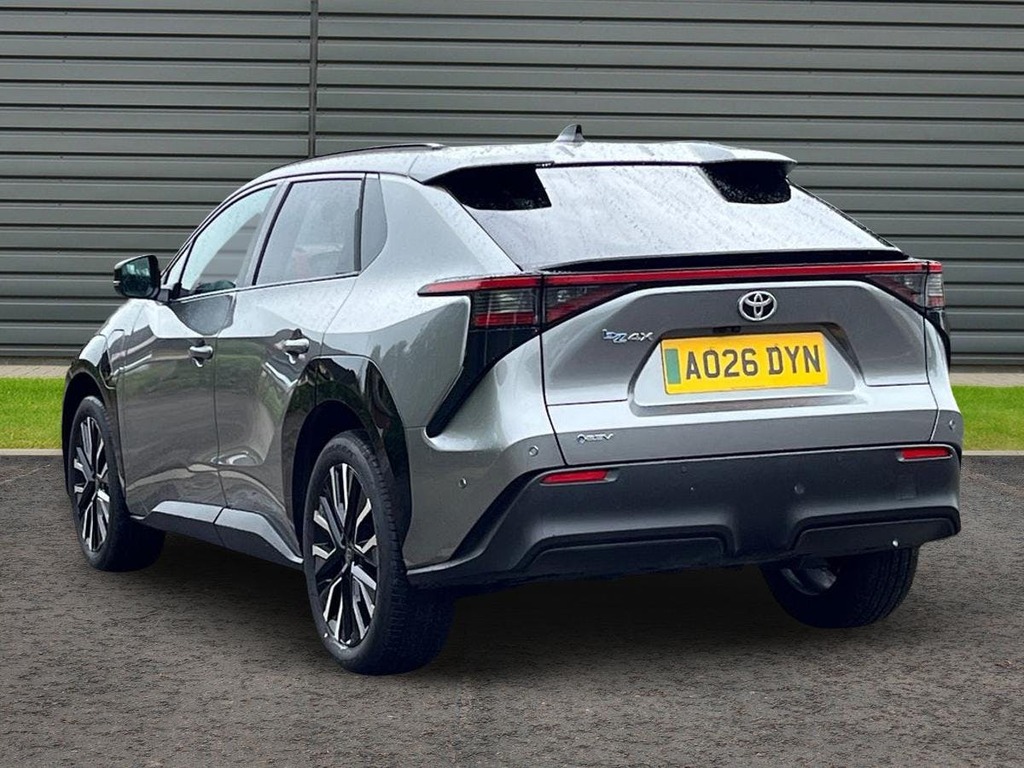Toyota bZ4X 73.1Kwh Excel Suv Silver #5