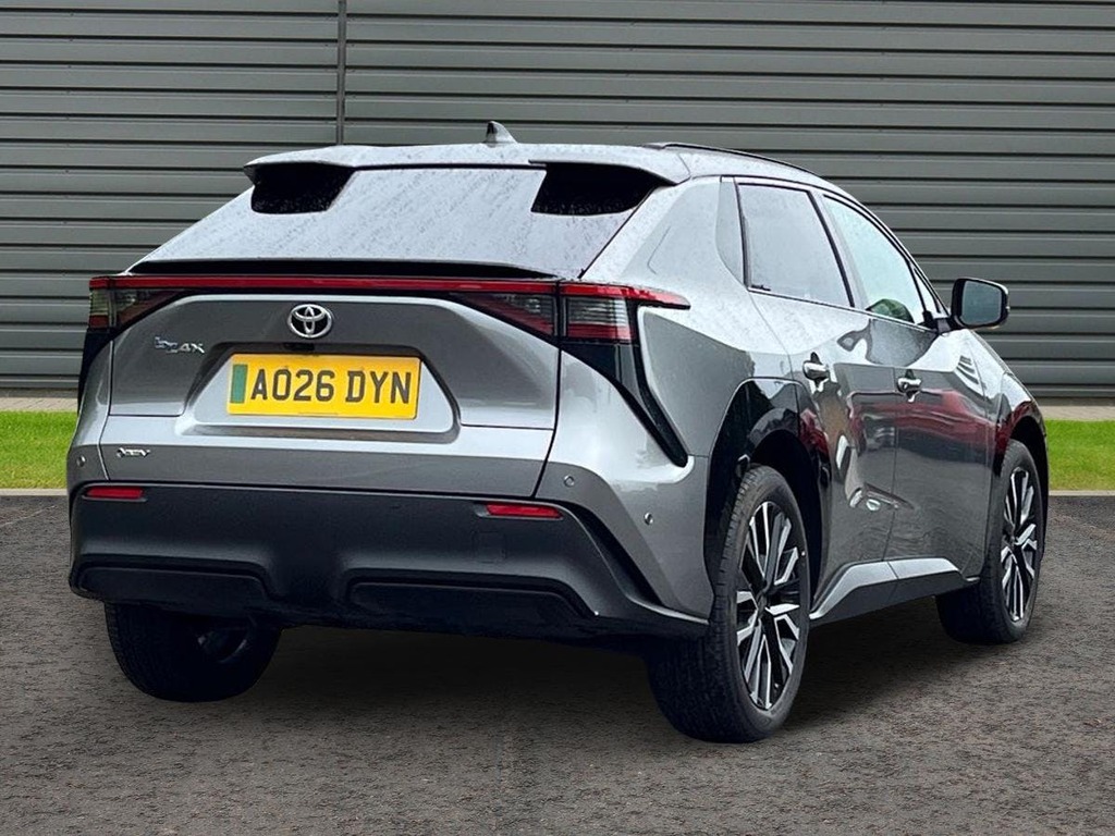 Toyota bZ4X 73.1Kwh Excel Suv Silver #3