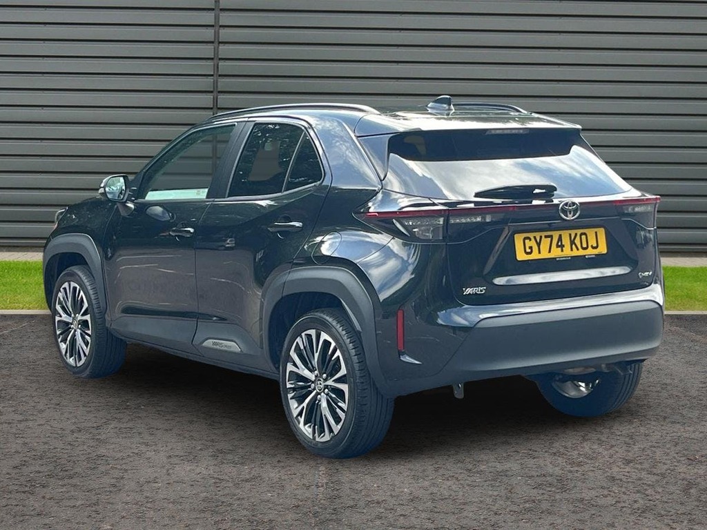 Toyota Yaris Cross 1.5 Vvt-h Excel Suv Hybrid E Cvt Black #5