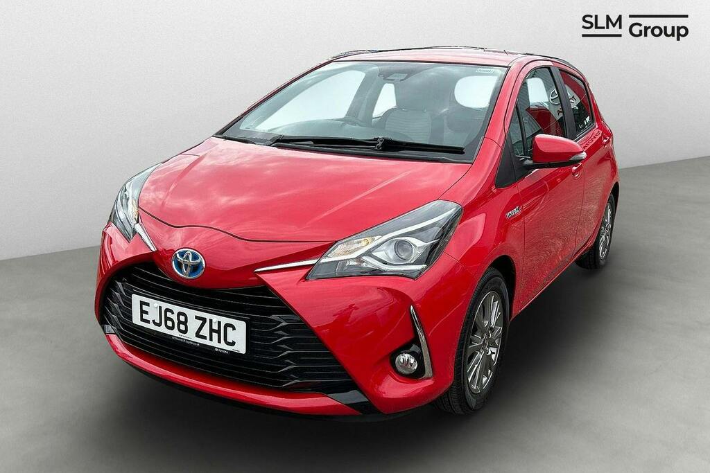 Toyota Yaris 1.5 Vvt-h Icon Hatchback Hybrid E Cvt Red #3