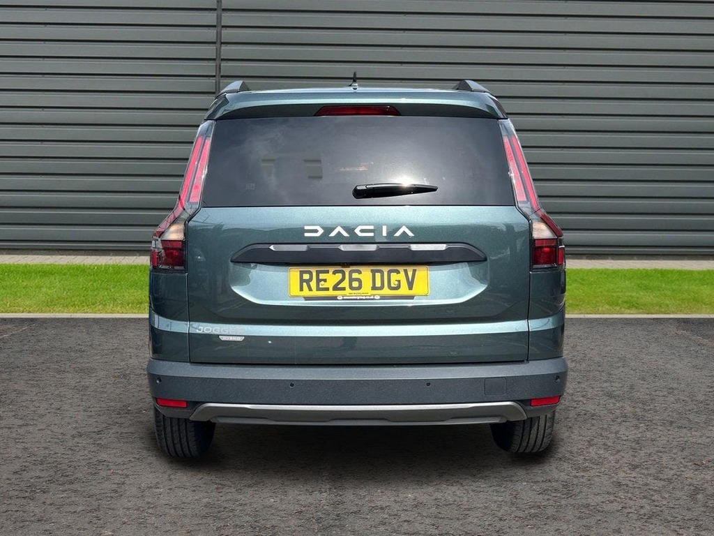 Dacia Jogger 1.8 Hybrid Expression Mpv Hybrid Green #4