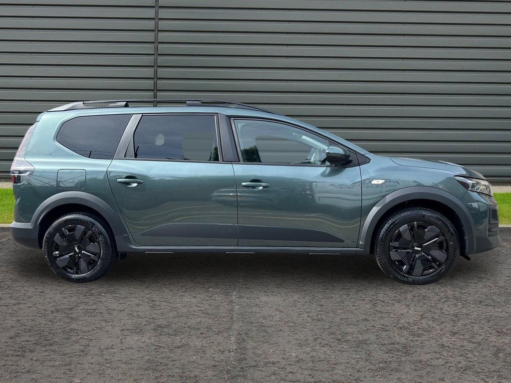 Dacia Jogger 1.8 Hybrid Expression Mpv Hybrid Green #2