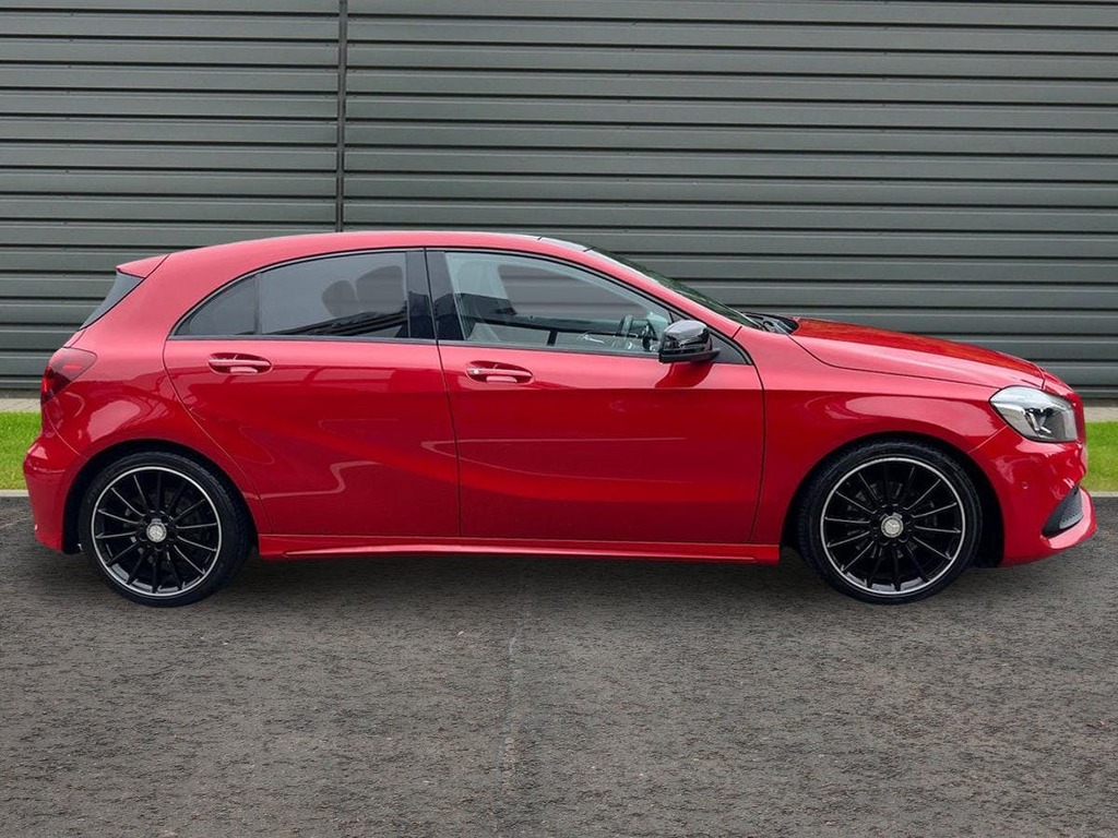Mercedes-Benz A Class 1.5 1.5 A180d Amg Line EX66FPE Red #2