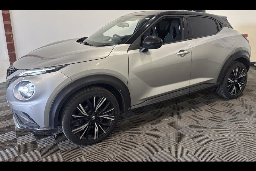 Nissan Juke Juke Tekna Dig-t Red #2