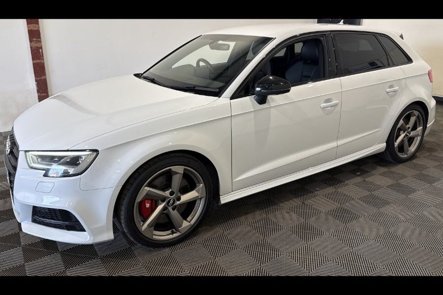 Audi S3 2.0 Tfsi Black Edition Sportback S Tron White #2