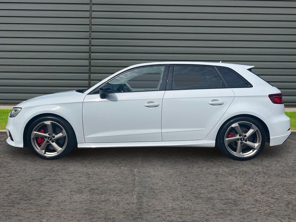Audi S3 2.0 Tfsi Black Edition Sportback S Tron LT67RNF White #5