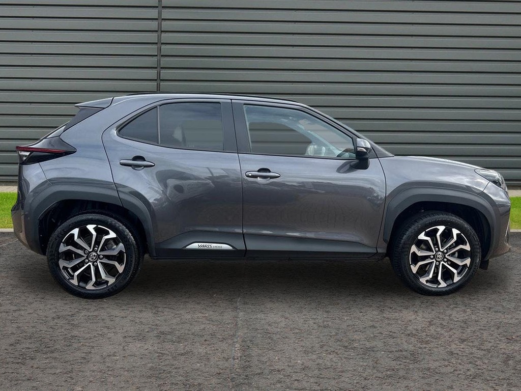 Toyota Yaris Cross 1.5 Vvt-h Design Suv Hybrid E Cvt GY73LPX Grey #2