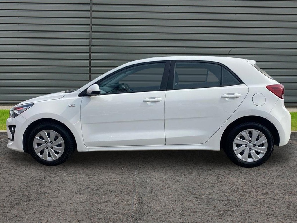 Kia RIO 1.2 1 Hatchback White #6