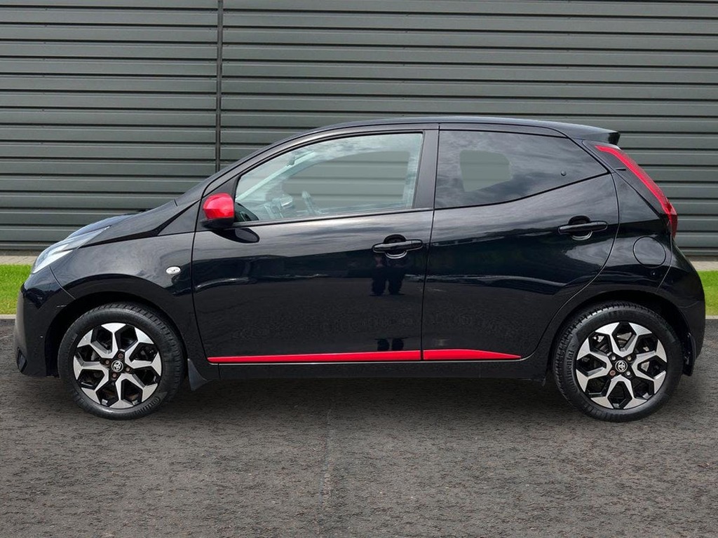 Toyota Aygo 1.0 Vvt I X Trend Hatchback GY21KCE Black #6