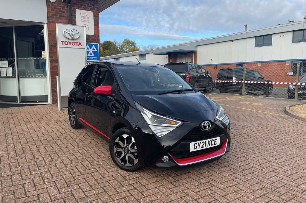 Toyota Aygo 1.0 Vvt I X Trend Hatchback Black