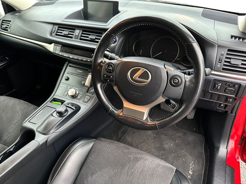 Lexus CT Hatchback Red #9