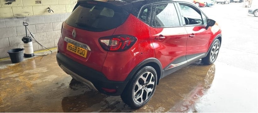 Renault Captur 1.5 Dci Energy Gt Line Suv Red #4