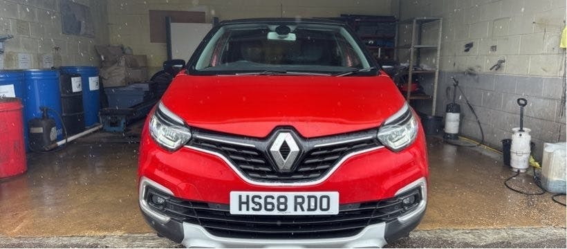 Renault Captur 1.5 Dci Energy Gt Line Suv Red