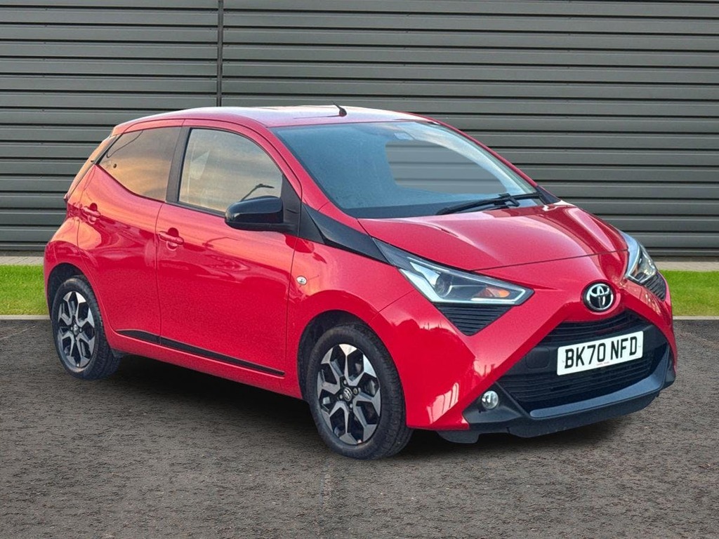 Toyota Aygo 1.0 Vvt I X Trend Hatchback X Shift Red
