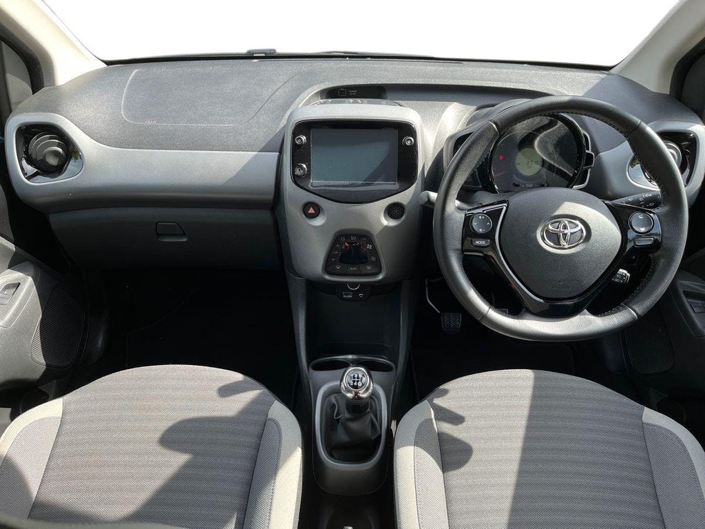 Toyota Aygo Hatchback Red #11