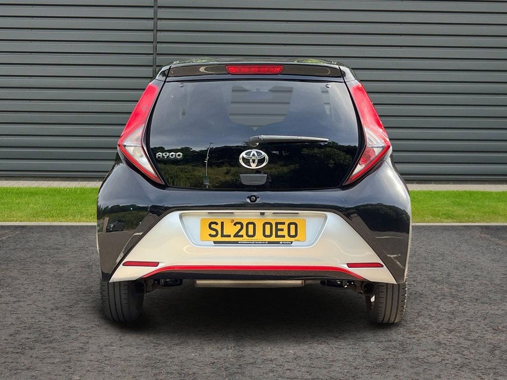 Toyota Aygo 1.0 Vvt I X Trend Hatchback Black #4