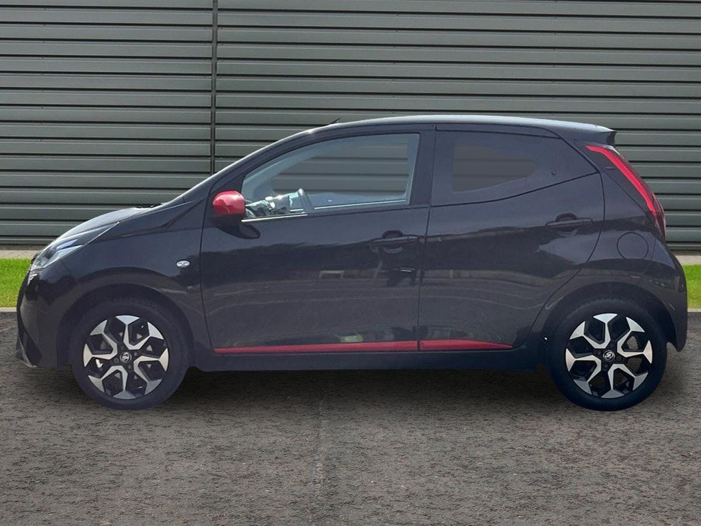 Toyota Aygo 1.0 Vvt I X Trend Hatchback Black #6