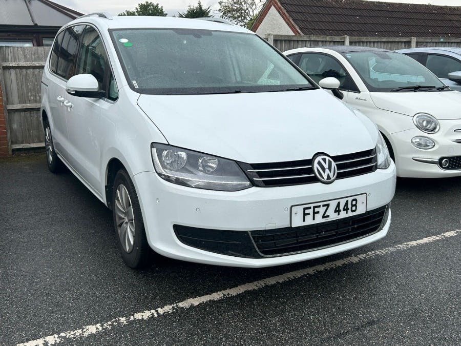 Volkswagen Sharan 2.0 Tdi Se Nav Mpv Dsg White