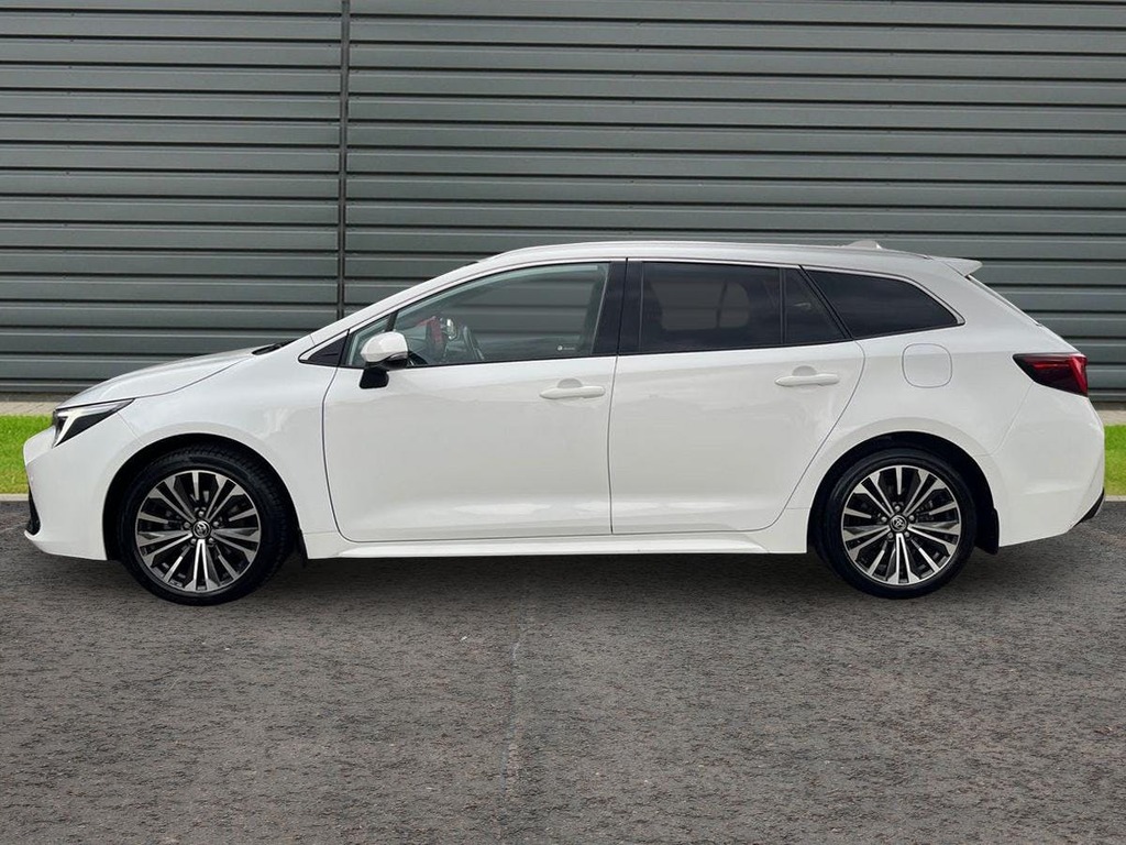 Toyota Corolla 1.8 Vvt-h Design Touring Sports Hybrid White #6