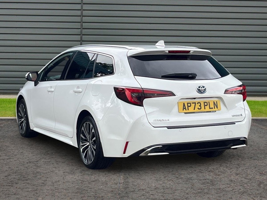 Toyota Corolla 1.8 Vvt-h Design Touring Sports Hybrid White #5