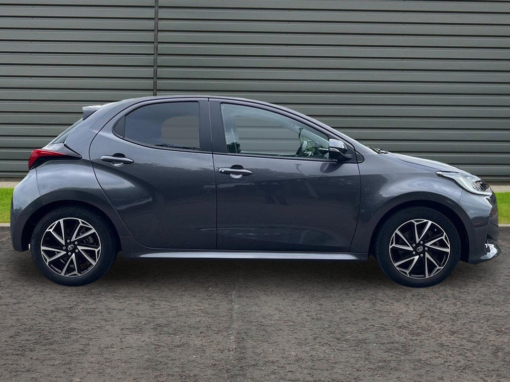 Toyota Yaris 1.5 Vvt-h Design Hatchback Hybrid E Cvt Grey #2