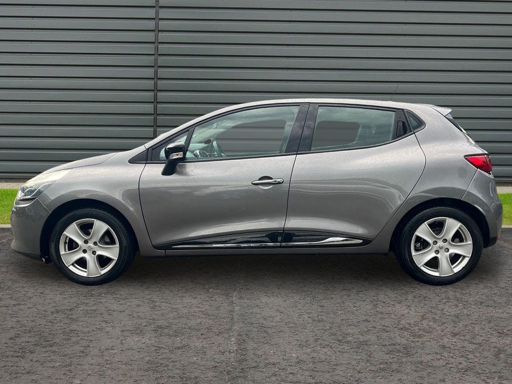 Renault Clio 1.1 1.2 16V Dynamique Nav Hatchback Man Grey #6
