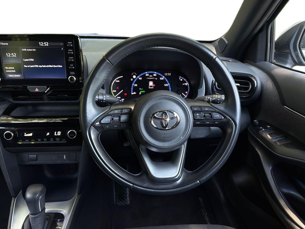 Toyota Yaris Cross Design Blue #10