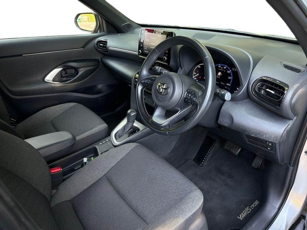 Toyota Yaris Cross Design Blue #9