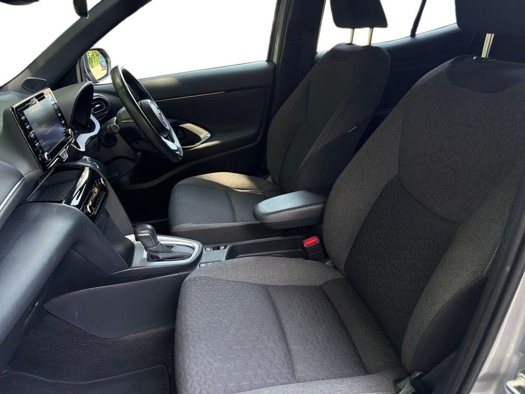 Toyota Yaris Cross Design Blue #12
