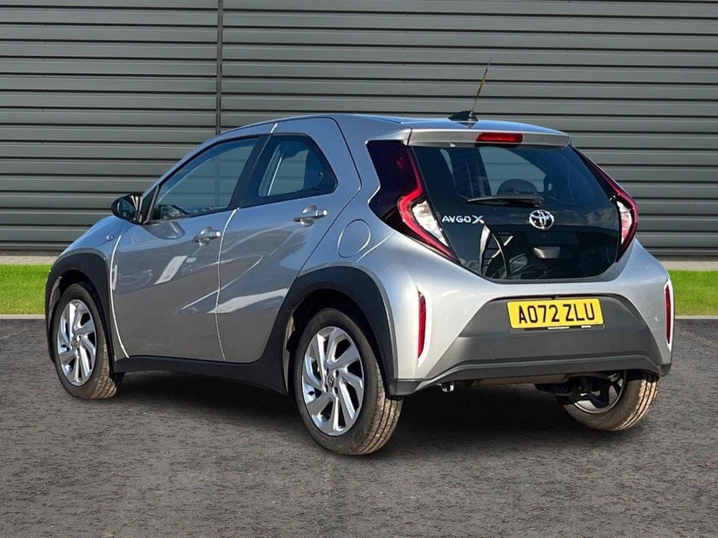 Toyota Aygo X 1.0 Vvt I Pure Hatchback X Shift Silver #5