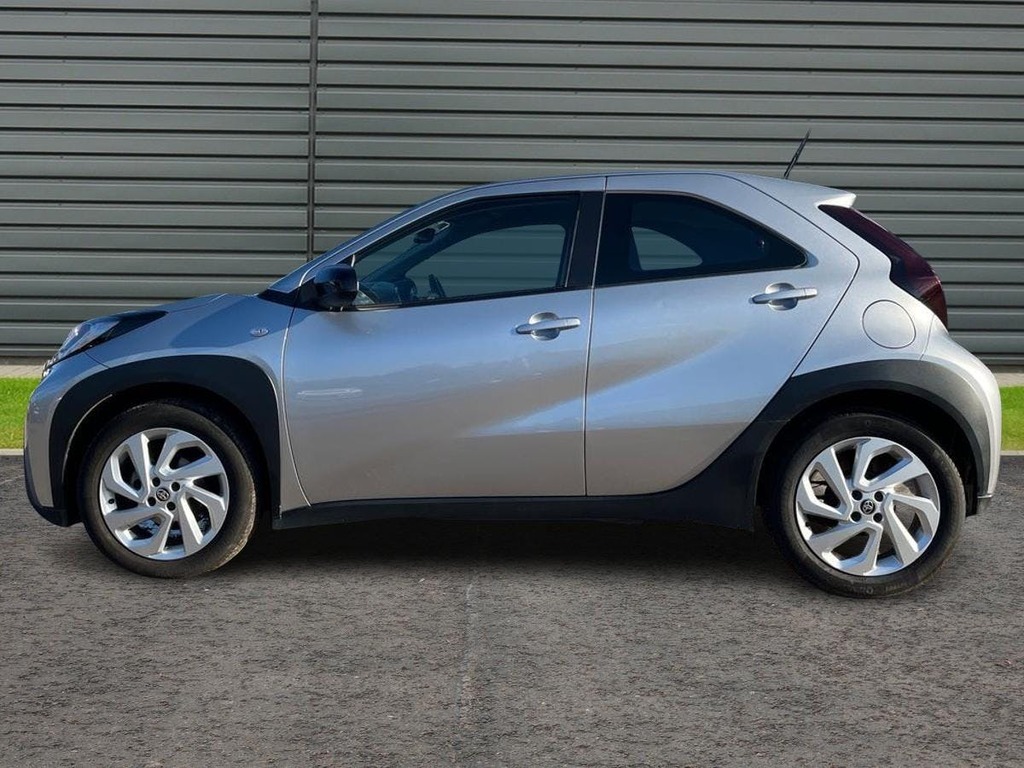 Toyota Aygo X 1.0 Vvt I Pure Hatchback X Shift Silver #6
