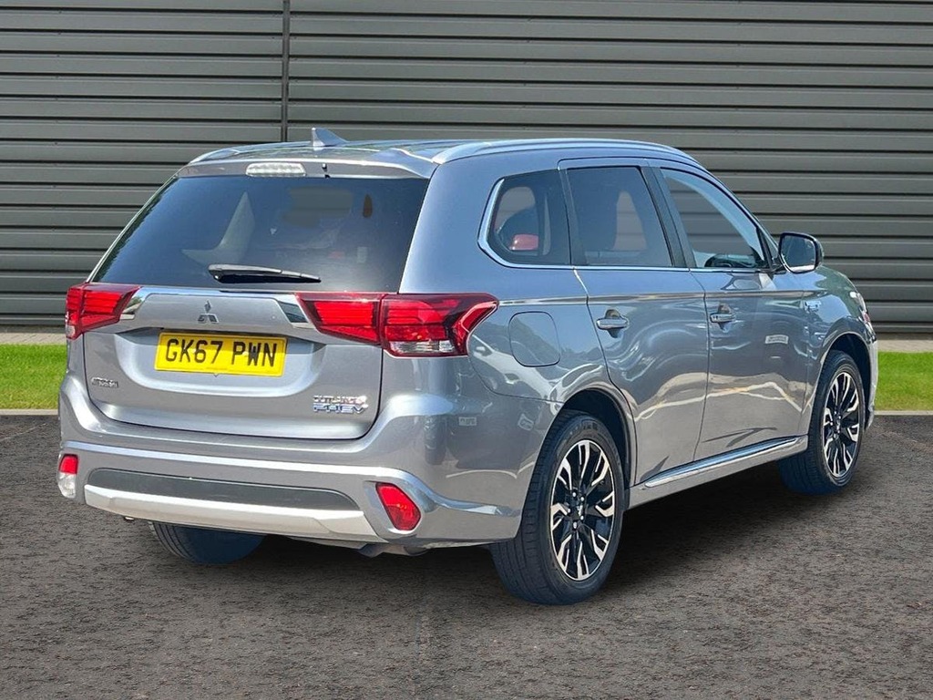 Mitsubishi Outlander Phev 5Hs Grey #3