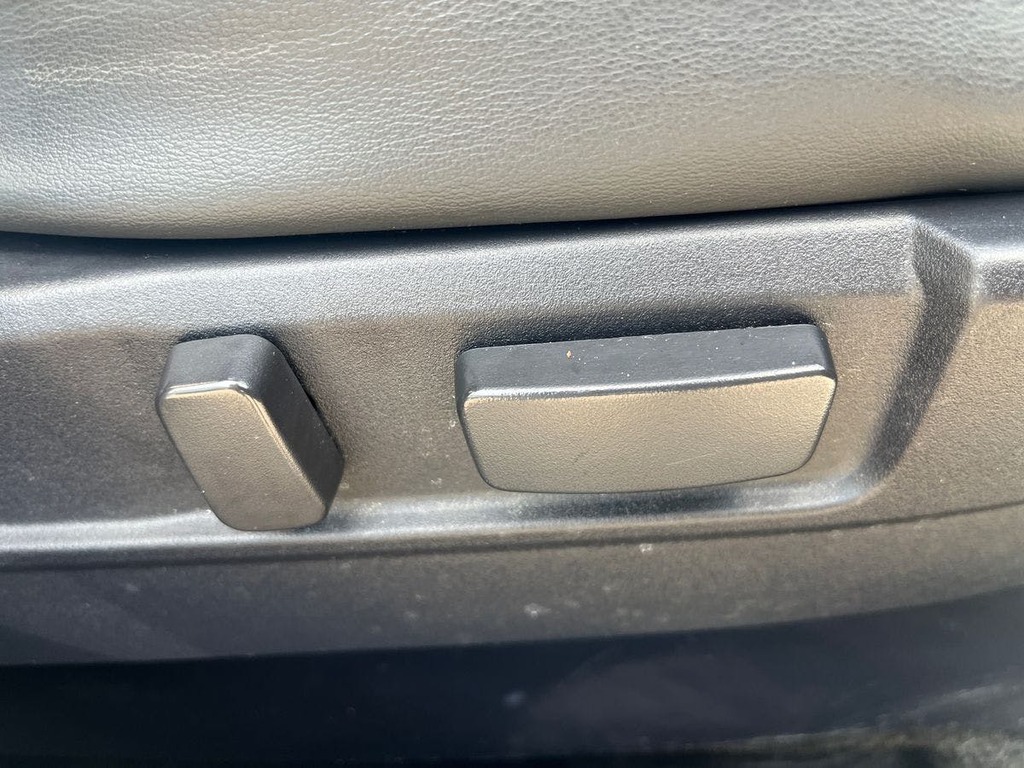 Mitsubishi Outlander Phev 5Hs Grey #25