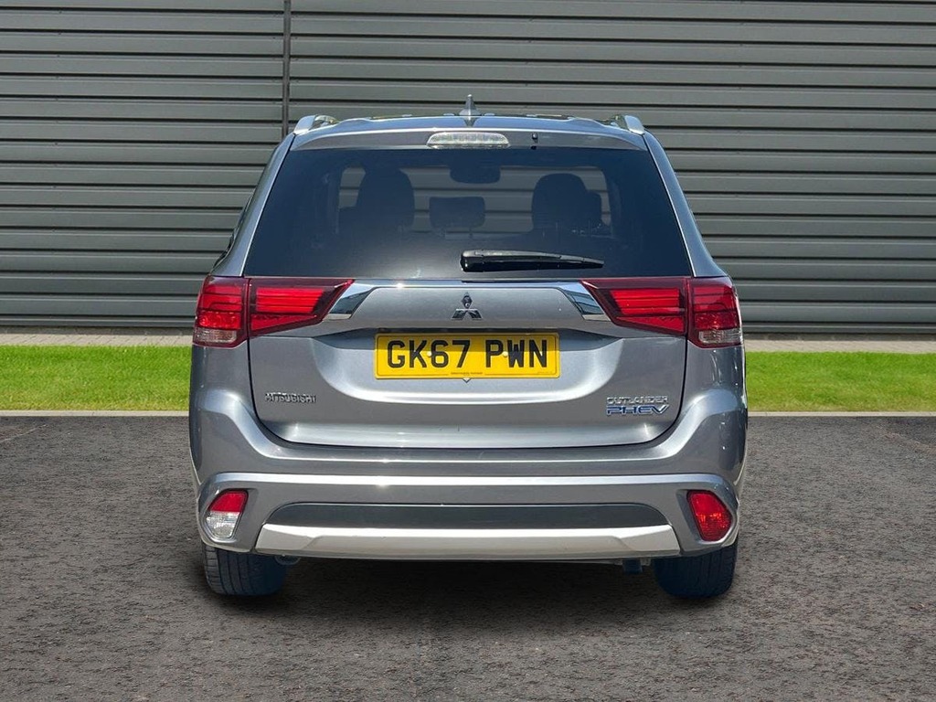 Mitsubishi Outlander Phev 5Hs Grey #4